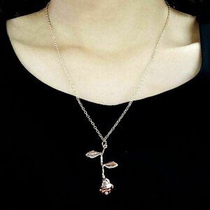 Delicate Rose Flower Pendant Necklace Rose Gold Boho BFF Bridesmaid Wome…
